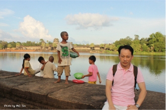 我与柬埔寨孩童